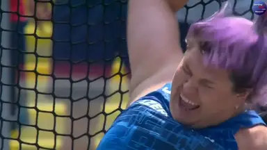 'Video thumbnail for Hanna Skydan of Azerbaijan wins hammer with 71.69'