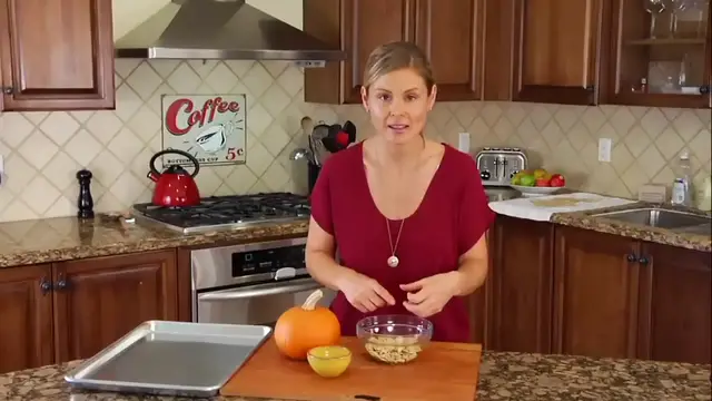 'Video thumbnail for How To Roast Pumpkin Seeds (720p 30fps)'