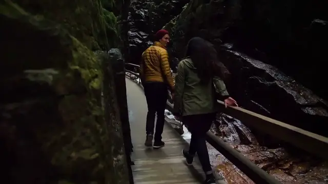 'Video thumbnail for Discover_New_Hampshire_s_Beauty'