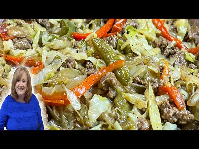 Video thumbnail for Black Pepper GROUND BEEF & CABBAGE Skillet Stir Fry, An Awesome Dinner Idea that's Easy & Delicious