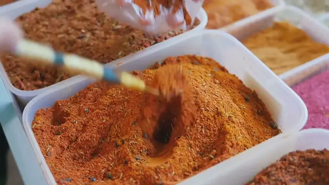 Video thumbnail for Beef and Sweet Corn Arepas Recipe