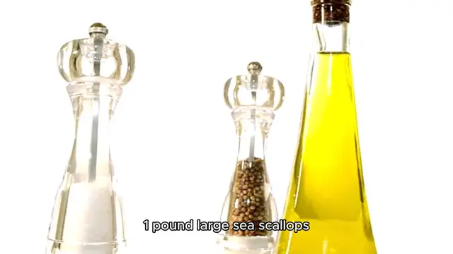 Video thumbnail for seared scallops recipe