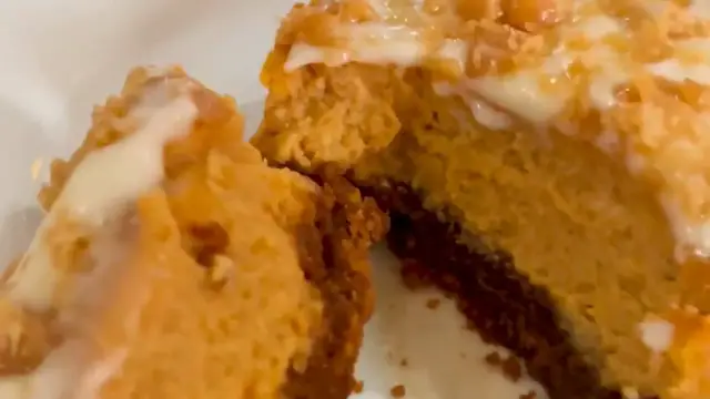 Video thumbnail for THE BEST PUMPKIN CHEESECAKE!!!