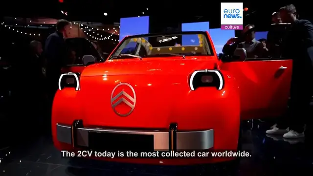 Video thumbnail for Paris Motor Show: Renault and Citroën unveil electric concepts inspired by classic cars