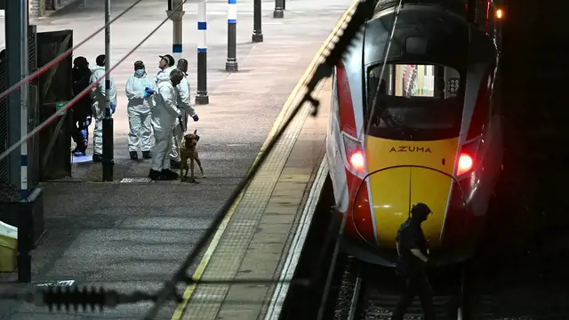'Video thumbnail for UK police say ‘multiple people’ stabbed on train, two suspects arrested'