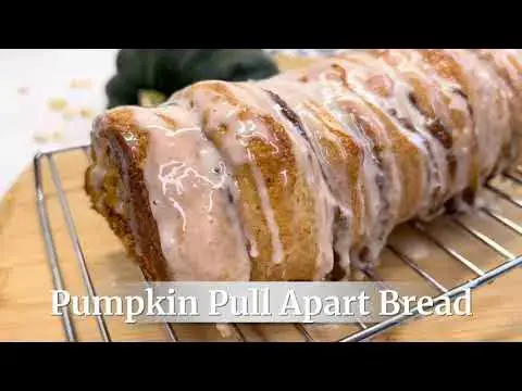 Video thumbnail for Pumpkin Pull Apart Bread | Easier Eats