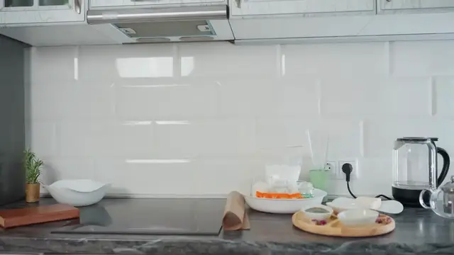'Video thumbnail for Modern Kitchen Styling Tips'