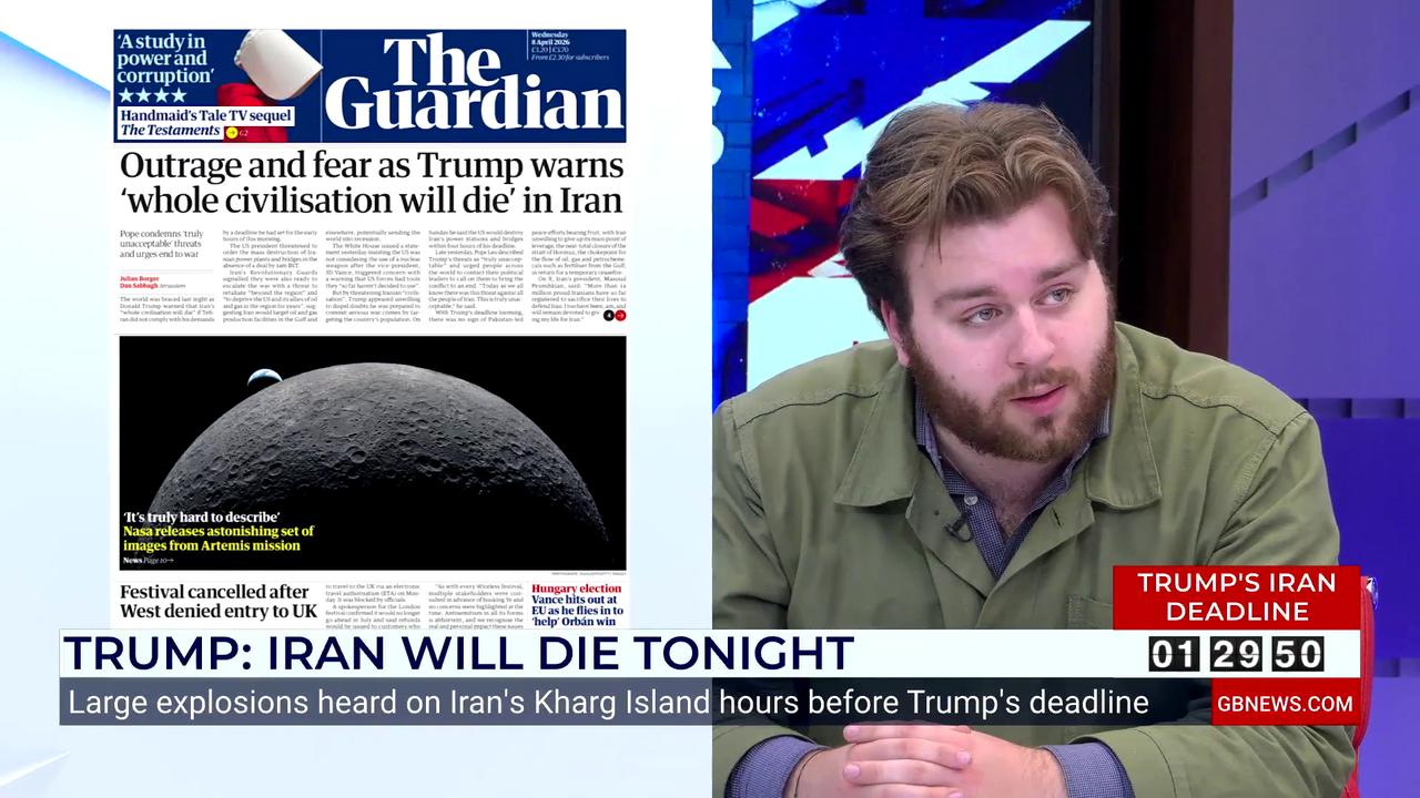 Video thumbnail for WATCH: Crowds chant 'Allahu Akbar' outside Downing Street for 'emergency anti-Trump protest'