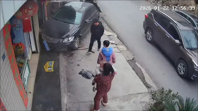 Video thumbnail for Black Car Crashes into Storefront in Guizhou