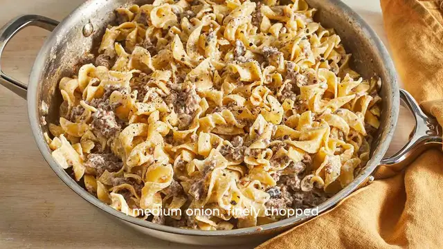 Video thumbnail for Ground Beef Stroganoff Recipe