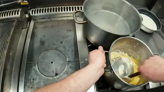 Video thumbnail for POV  Cooking the Ultimate Mac   Cheese (Chef s Favourite Recipe)(720P HD)