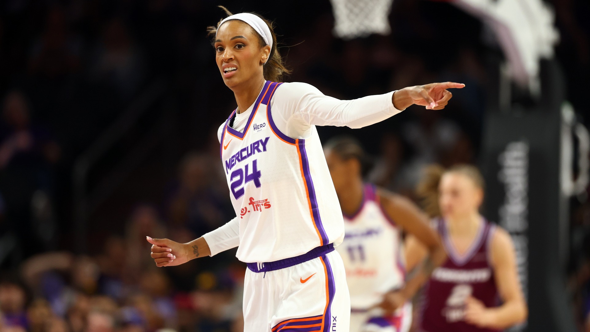 Video thumbnail for Sparks vs. Mercury WNBA Game: Odds and Late Night Action