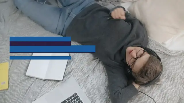 Video thumbnail for The Power of Online Courses: Expertise Meets Profit