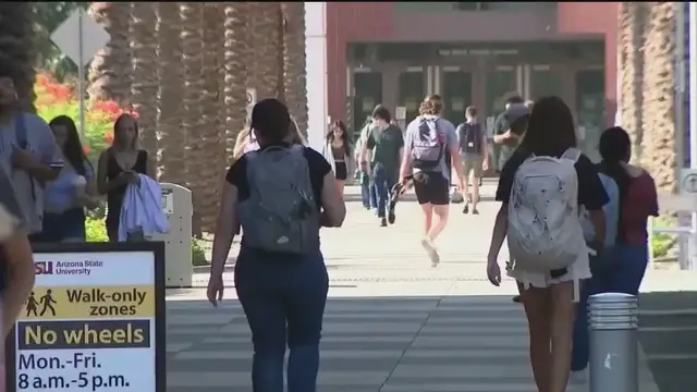 Video thumbnail for 5.3 million in default as U.S. resumes federal student loan collections