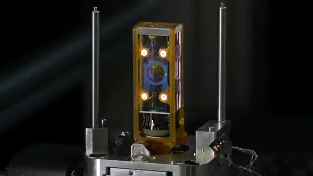 Video thumbnail for Could Quantum Computing Transform Everyday Life Sooner Than You Think?