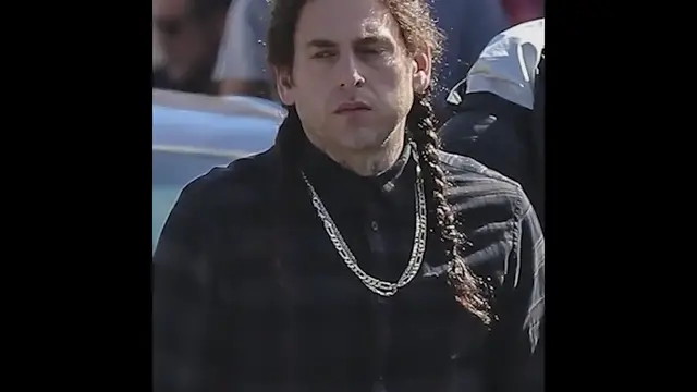 Video thumbnail for 5 Celebrities Who Blew Up Their Career In 2024