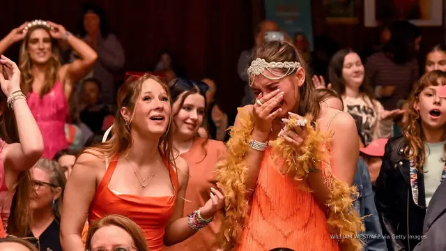'Video thumbnail for Taylor Swift's 'The Life of a Showgirl' rules box office'
