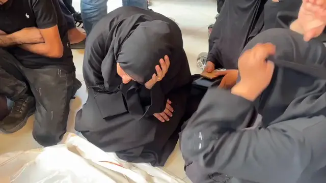 Video thumbnail for Khan Younis Mourners Attend Funeral.