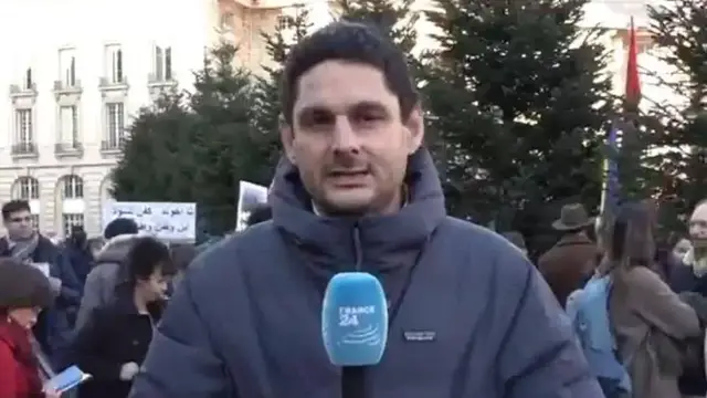 Video thumbnail for Hundreds rally in Paris against Iran’s crackdown on protesters