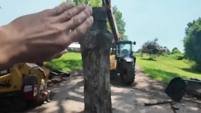 Video thumbnail for matthew cremona: orienting cracked logs for optimal slab sawing