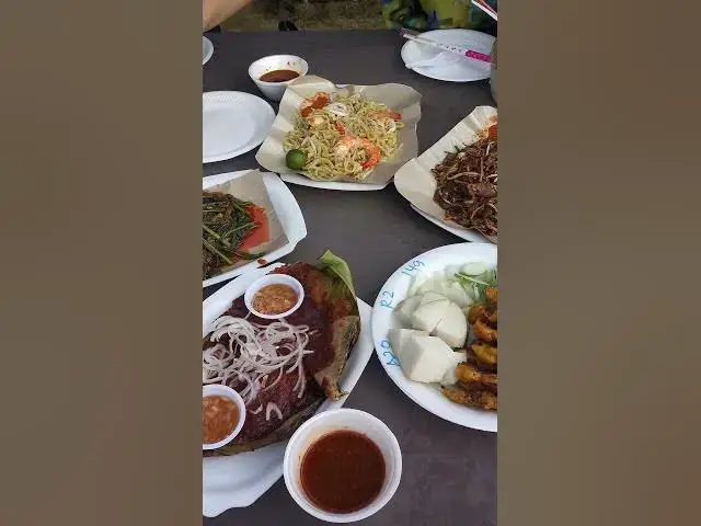 'Video thumbnail for Aperia Mall – Aperia Mall Restaurant Directory #AperiaMall #SingaporeFood #KallangEats #Singapore'
