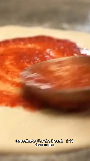 Video thumbnail for veggie pizza recipe