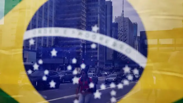 Video thumbnail for Brazil presidential election: Religion plays important role in upcoming ballot