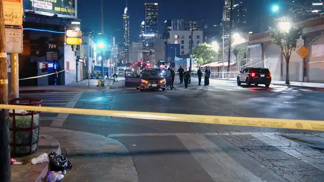 Video thumbnail for US, Los Angeles: Downtown LA Car Stabbing.