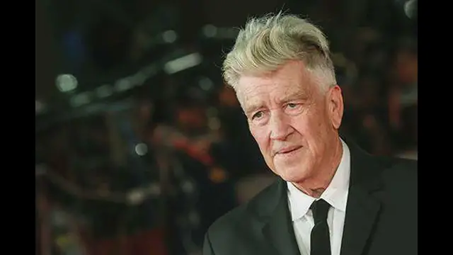 Video thumbnail for David Lynch, Renowned Director Behind 'Twin Peaks' and 'Blue Velvet,' Dead at 78