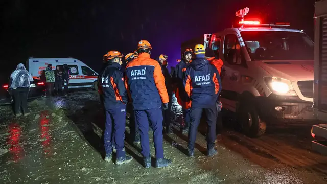 Video thumbnail for Libyan army chief dies in plane crash near Turkiye’s capital