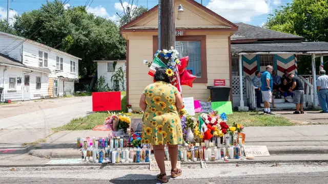 Video thumbnail for DHS says Mexican man killed in Houston wasn’t the intended target as Mexico calls for an investigation
