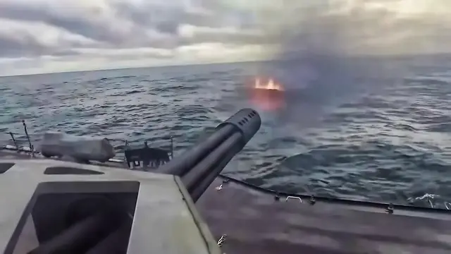 'Video thumbnail for Weapon's Eye View Of USN Destoyer Shooting'