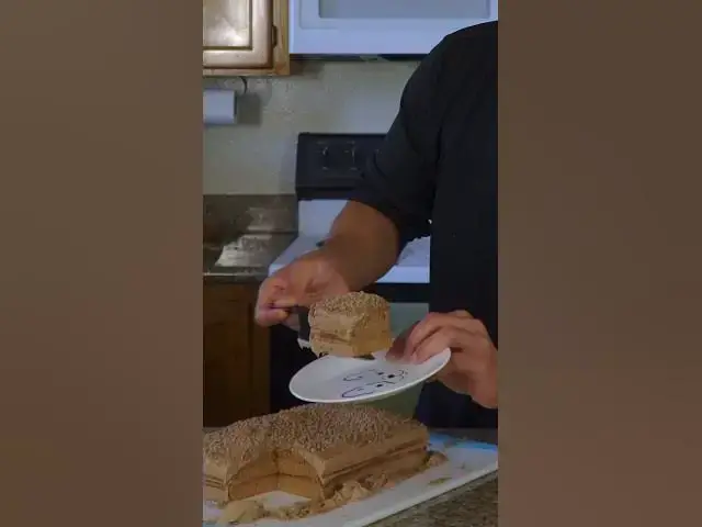 Video thumbnail for Making a sweet cake 🎂. #shorts