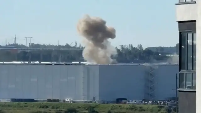 Video thumbnail for UN chief condemns both Ukraine and Russia amid escalation in war