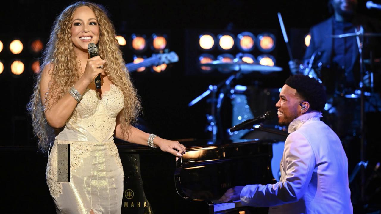 Video thumbnail for NEWS OF THE WEEK: Mariah Carey and Anderson .Paak fuel dating rumours.