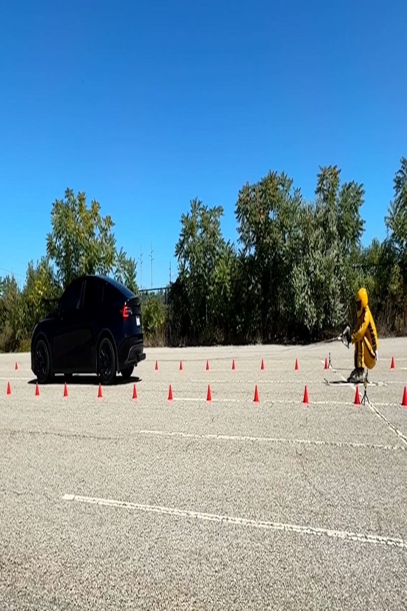 Video thumbnail for Johnny Cruz Buckingham's Fastest Towed Asphalt Skiing Record