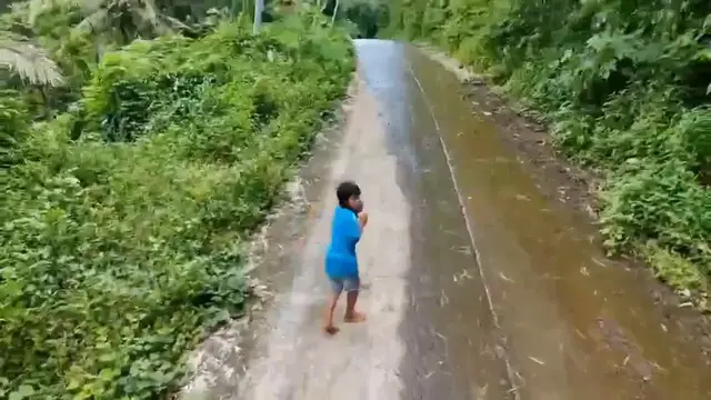 Video thumbnail for US: Young Boy's Hilarious Reaction After Spotting Drone Overhead.