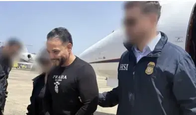 Video thumbnail for Alleged cocaine kingpin extradited from Colombia to face New Jersey drug trafficking charges