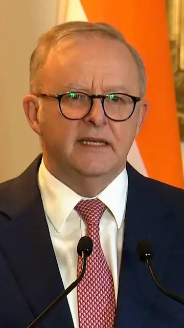 Video thumbnail for Australia to begin selling uranium to India for peaceful purposes