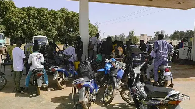 'Video thumbnail for Some fuel stations, schools reopen in Mali amid jihadist blockade'