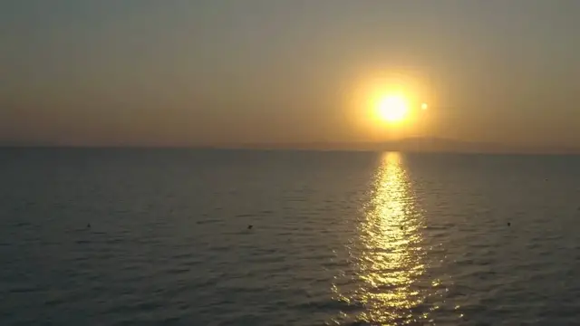 Video thumbnail for Watching sunset sunrise