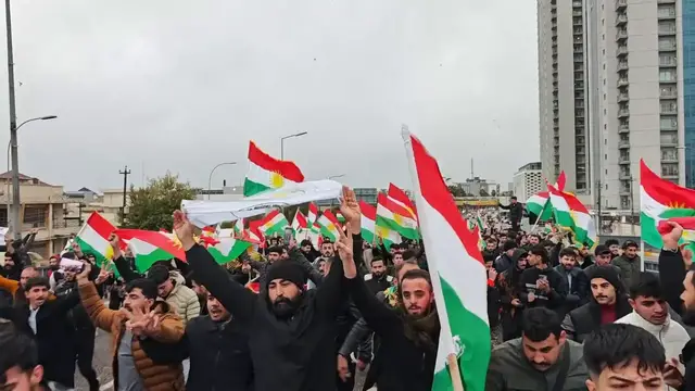 Video thumbnail for Iraq: Erbil Rally Supports Syrian Kurds 5.