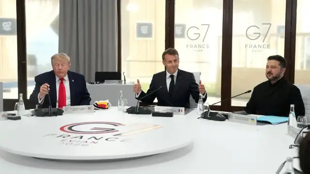 Video thumbnail for US signals to return of sanctions on Russia as G7 unites around Ukraine