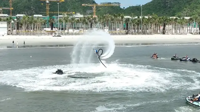 Video thumbnail for Incredible backflips on a water hoverboard