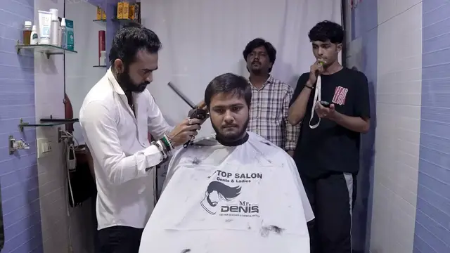 Video thumbnail for Fastest time to complete a tapered hair cut - 44.83 seconds by Denishkumar Bhatti