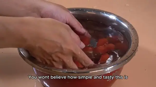 Video thumbnail for Homemade Canned Cranberry Sauce