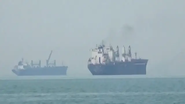 Video thumbnail for Iran: Strait of Hormuz not to open without Iran's consent: official.