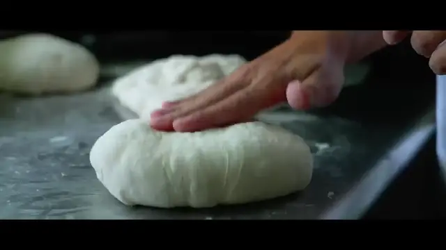 Video thumbnail for Crispy Focaccia Alla Vodka(720P HD)