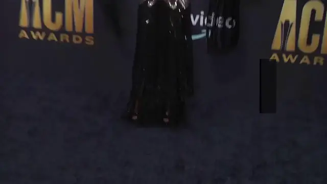 Video thumbnail for Taylor Swift wins Best Video at the 2026 MTV VMAs.