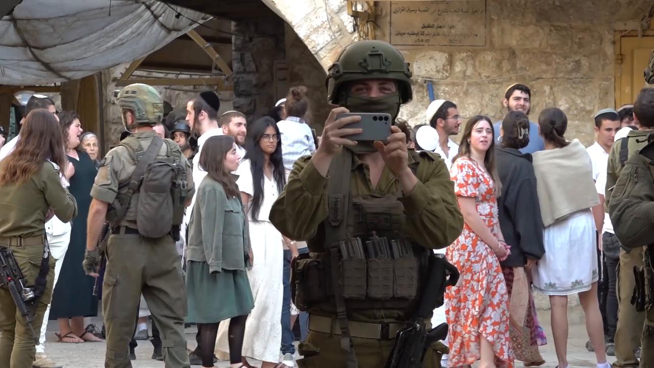Video thumbnail for Israeli occupiers injure at least 7 Palestinians in West Bank.